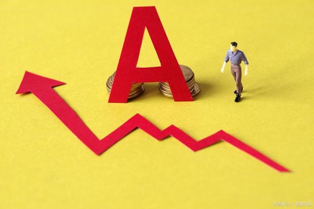 开云电竞app下载安装-TheShy:打野最简单 Khan是最优秀的上单(图1) 开云电竞官网